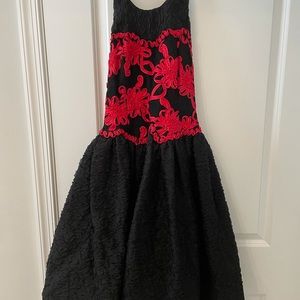 Geoffrey Beene Black with Red Flower Appliqué Halter Dress